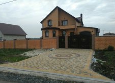 Дом 200 м² на участке 15 сот.