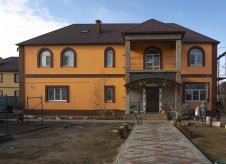 Дом 515 м² на участке 9 сот.