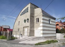 Дом 380 м² на участке 6 сот.