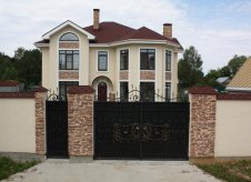 Дом 284 м² на участке 18 сот.