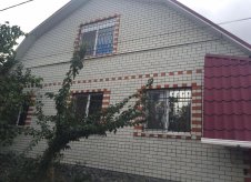 Дом 270 м² на участке 4 сот.