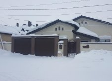Дом 415 м² на участке 10 сот.
