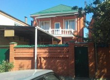 Дом 220 м² на участке 4 сот.