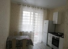 1-к квартира, 40 м², 4/9 эт.