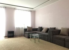 4-к квартира, 150 м², 2/9 эт.