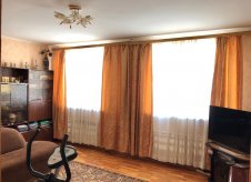 3-к квартира, 80 м², 1/9 эт.