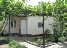Дом 36 м² на участке 3 сот.