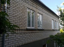 Дом 180 м² на участке 9 сот.