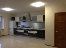 2-к квартира, 95.5 м², 4/10 эт.