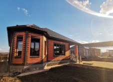 Дом 160 м² на участке 6 сот.
