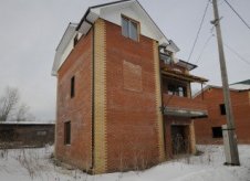 Коттедж 300 м² на участке 6 сот.