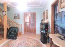 Дом 200 м² на участке 4 сот.