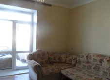 2-к квартира, 46 м², 3/3 эт.