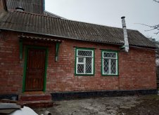 Дом 100 м² на участке 100 сот.