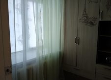 2-к квартира, 42 м², 2/4 эт.