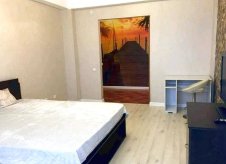 1-к квартира, 42 м², 14/15 эт.