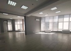 Офис 79 метров, потолки 3,5 метра, центр