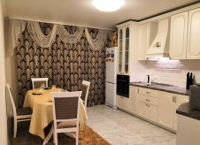 3-к квартира, 90 м², 1/14 эт.