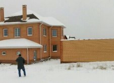 Коттедж 250 м² на участке 10 сот.