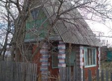 Дом 20 м² на участке 4 сот.