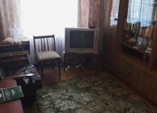 2-к квартира, 43 м², 1/4 эт.