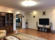 1-к квартира, 40 м², 3/5 эт.