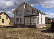 Дом 196 м² на участке 10 сот.