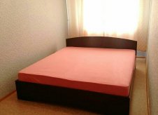 2-к квартира, 42 м², 1/5 эт.