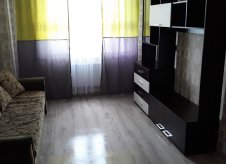 1-к квартира, 37 м², 1/7 эт.