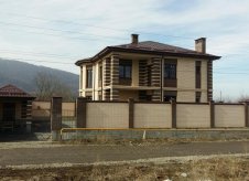 Дом 300 м² на участке 5 сот.