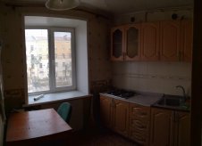 2-к квартира, 42 м², 3/5 эт.