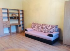 2-к квартира, 66 м², 2/4 эт.