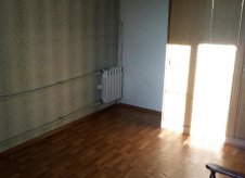 1-к квартира, 33 м², 1/3 эт.