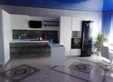 3-к квартира, 85 м², 3/22 эт.