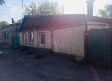 Дом 40 м² на участке 1 сот.
