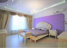 Дом 213 м² на участке 4 сот.