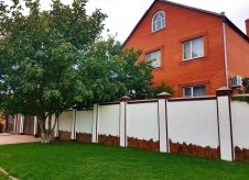 Дом 355 м² на участке 4 сот.