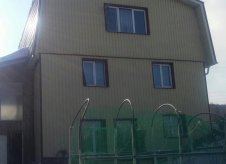 Дом 180 м² на участке 14 сот.
