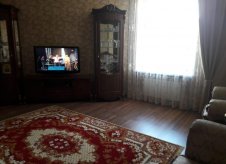 2-к квартира, 73 м², 3/3 эт.