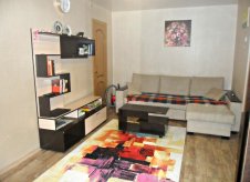 2-к квартира, 44 м², 1/4 эт.