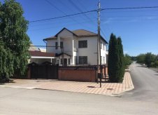 Дом 430 м² на участке 430 сот.
