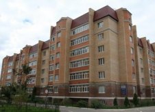 4-к квартира, 100 м², 1/6 эт.