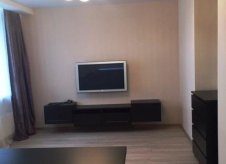 1-к квартира, 43 м², 16/25 эт.