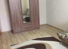 1-к квартира, 360 м², 3/9 эт.