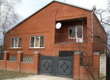 Дом 178 м² на участке 8 сот.