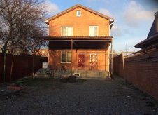 Дом 200 м² на участке 5 сот.