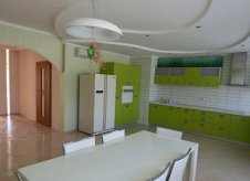 6-к квартира, 229 м², 3/3 эт.