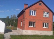 Коттедж 230 м² на участке 20 сот.