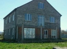 Дом 280 м² на участке 5 сот.