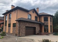 Дом 368 м² на участке 10 сот.